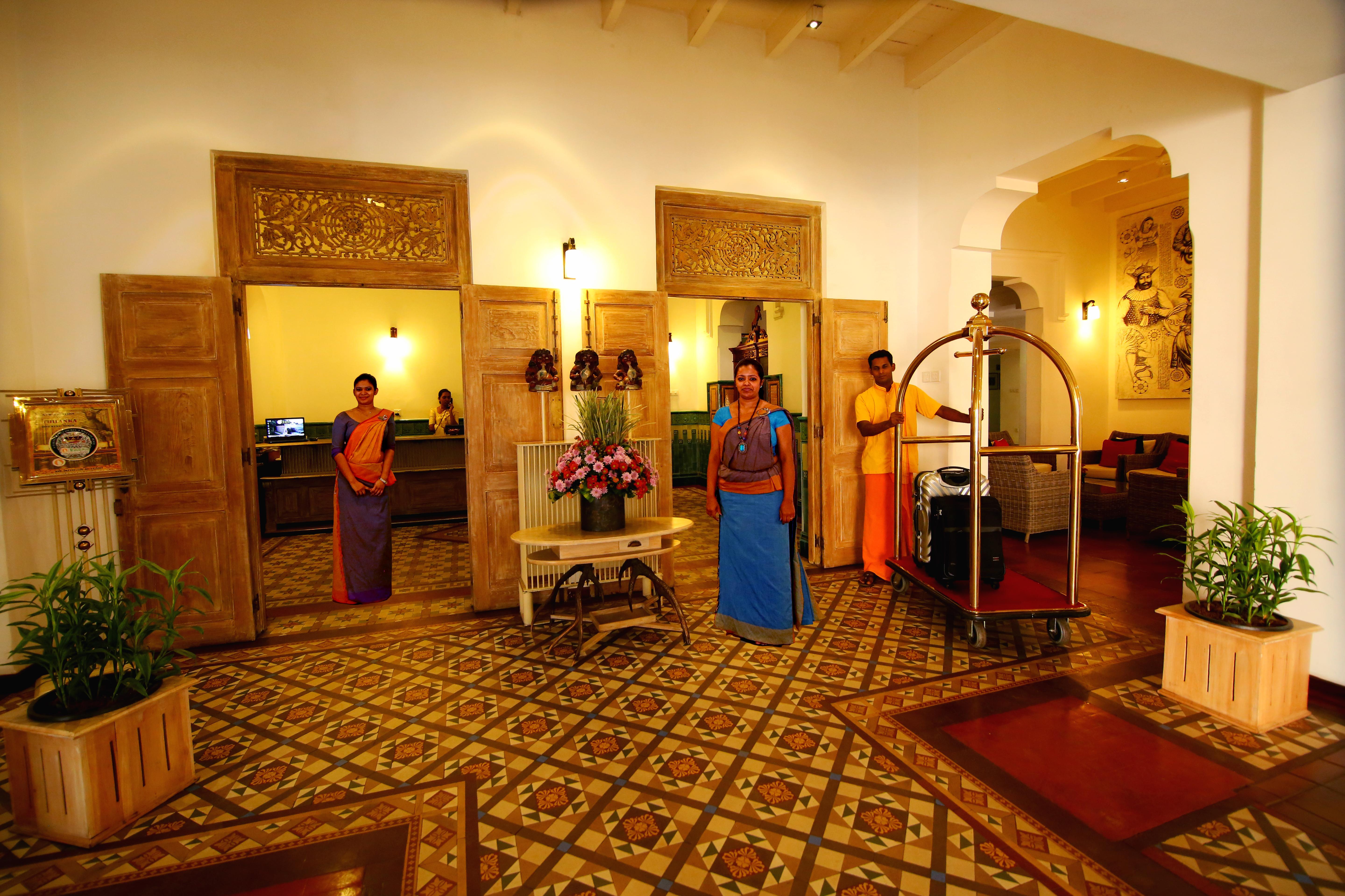 Thilanka Hotel Kandy Exterior foto