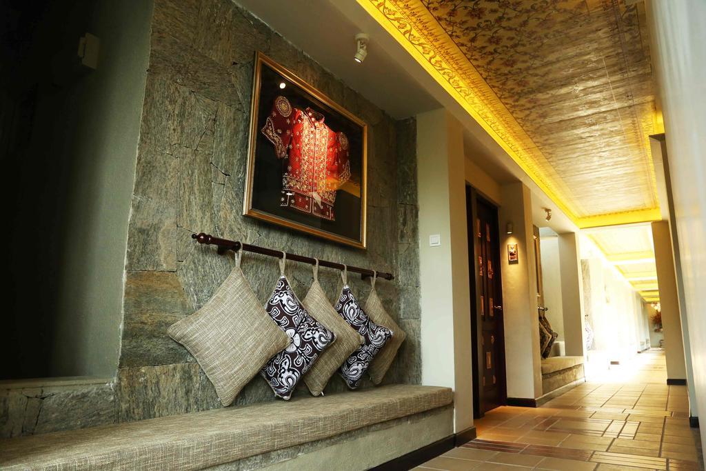 Thilanka Hotel Kandy Exterior foto